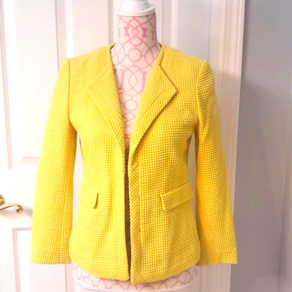 Ann Taylor yellow blazer jacket long sleeve size 2